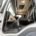 Mercedes Actros 1824 4×2 Sleeper Cab Curtainsider - thumbnail