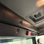 Scania P320 6×2 10 Tyre Rear Lift Insulated Box Van - thumbnail
