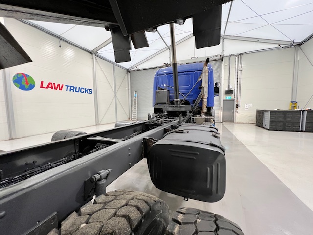 Scania P370 8×4 Sleeper Cab Tipper Manual