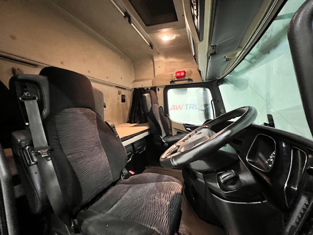 Mercedes Actros 2545 6×2 Midlift Tractor Unit