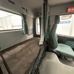 Volvo FM12 340 Rear Lift Sleeper Beavertail - thumbnail
