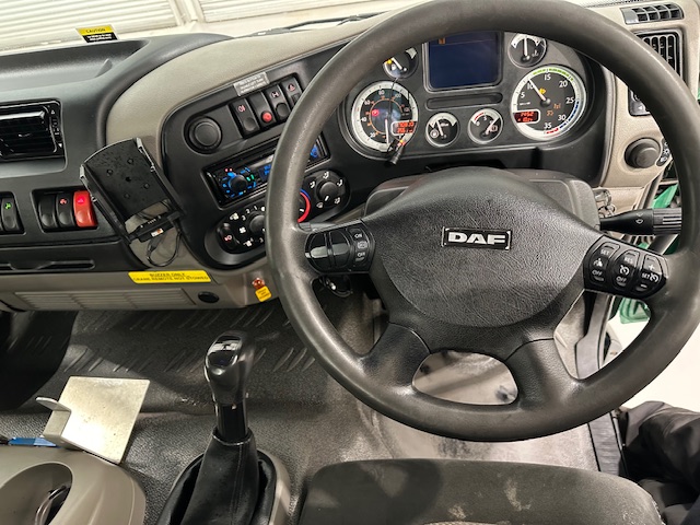 DAF LF55 220 Day Cab Dropside Crane