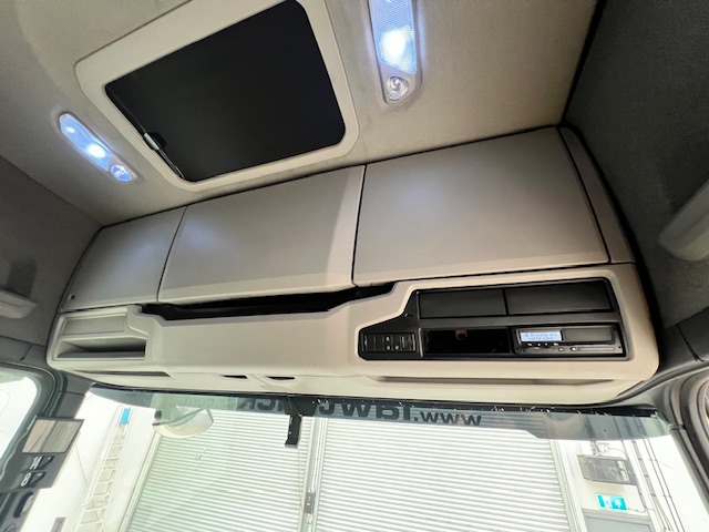 Scania S450 6×2 Midlift Highline Tractor Unit