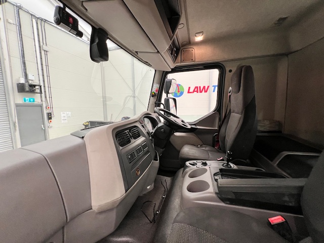 DAF LF 260 4×2 Rest Cab Tractor Unit