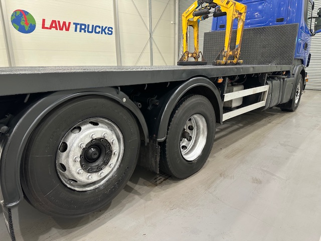 Scania R420 6×2 Rear Lift Brick Grab Drawbar