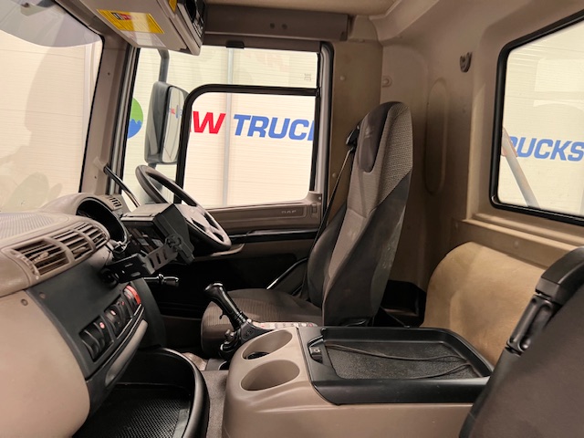 DAF CF85 410 8×4 Day Cab Hookloader Manual