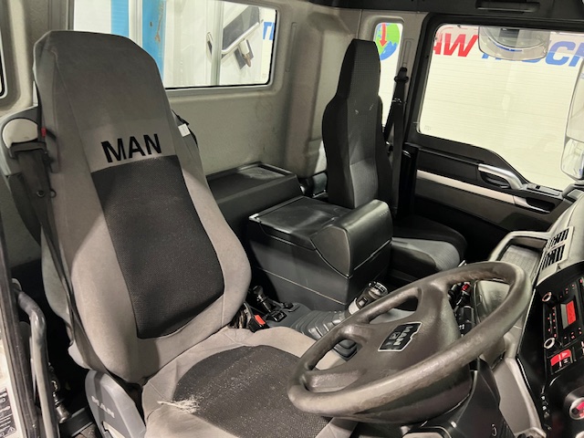 MAN  TGS 32.360 8×4 Day Cab Bulk Tipper
