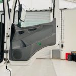 Mercedes 2543 6×2 10 Tyre Rear Lift Sleeper Cab Box Van - thumbnail