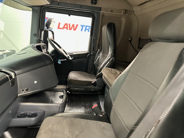 Scania R440 6×2 Midlift Topline Tractor Unit