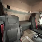 DAF CF 260 Sleeper Cab Curtainsider - thumbnail