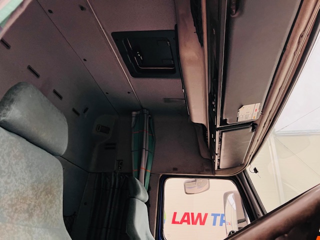 Volvo FM7 250 Globetrotter Flatbed