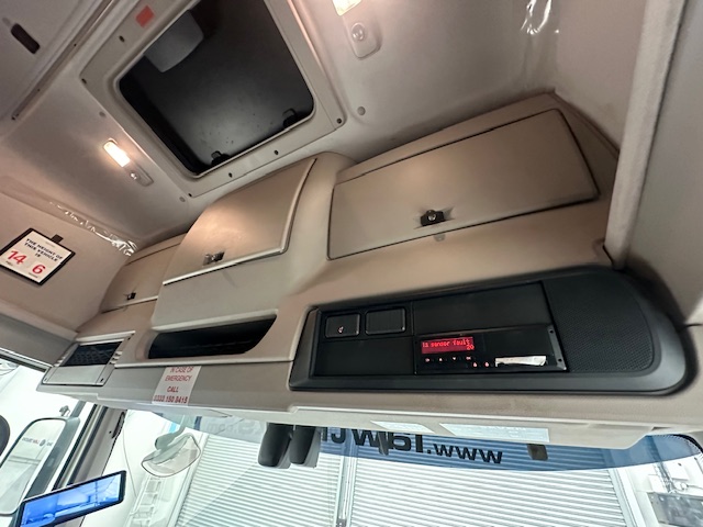 DAF CF 450 6×2 Space Cab Tractor Unit