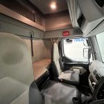 Renault Midlum 190 Sleeper Cab Box Van - thumbnail