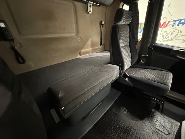 Scania R480 6×2 Midlift Tractor Unit Manual
