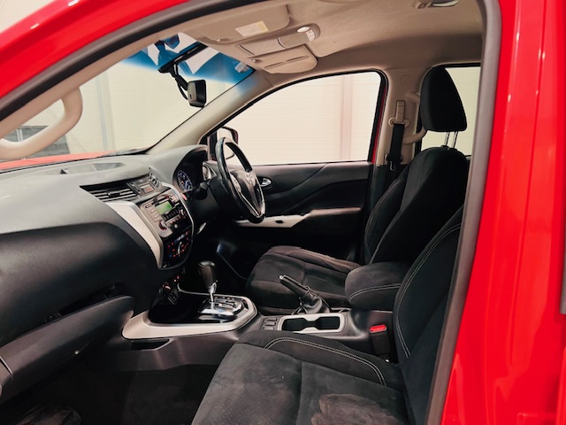 Nissan Navara 2.3 DCI 4×4 Acenta Pick Up Auto
