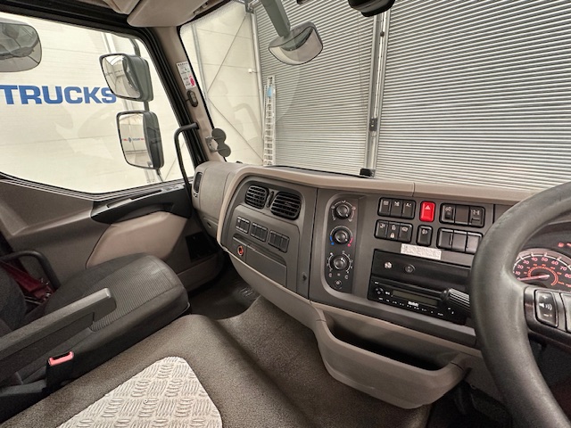DAF LF 260 4×2 Rest Cab Tractor Unit