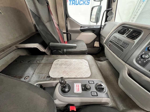 DAF LF 260 4×2 Rest Cab Tractor Unit