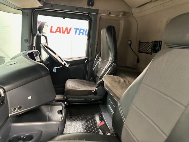Scania R440 6×2 Midlift Topline Tractor Unit