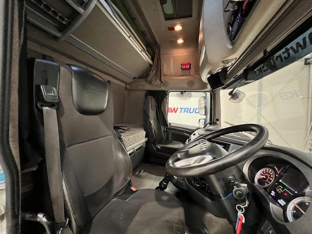 DAF XF 510 6×2 Midlift Tractor Unit Manual