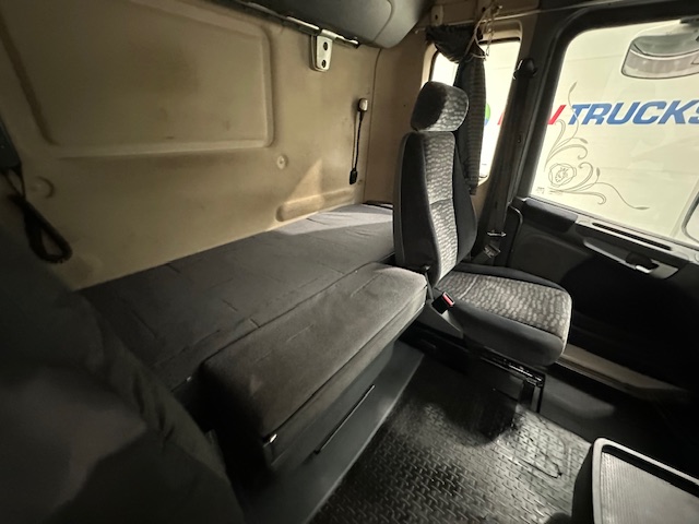 Scania R480 6×2 Midlift Tractor Unit Manual