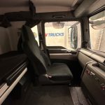 MAN TGS 26.360 6×2 Sleeper Cab Insulated Box Van - thumbnail