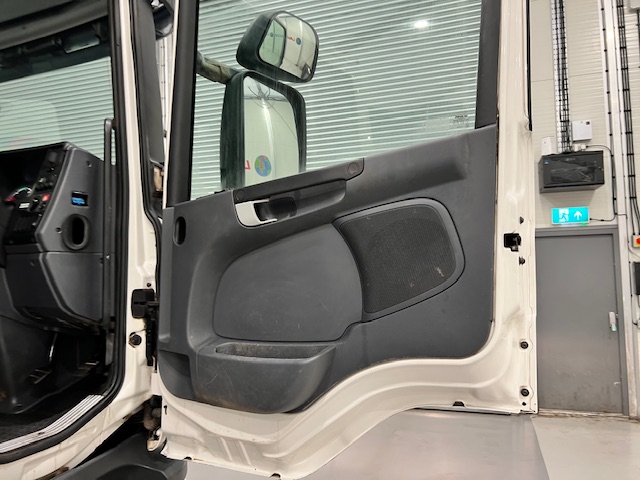 Scania  P370 8×4 Day Cab Tipper