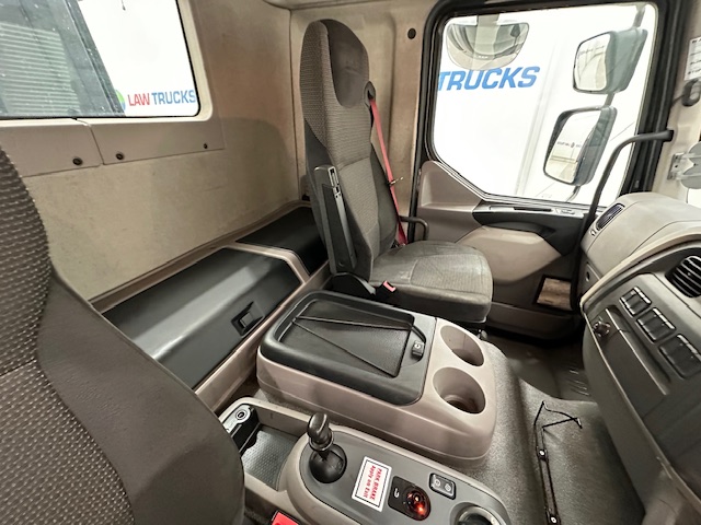 DAF LF 260 4×2 Urban Tractor Unit Trailer