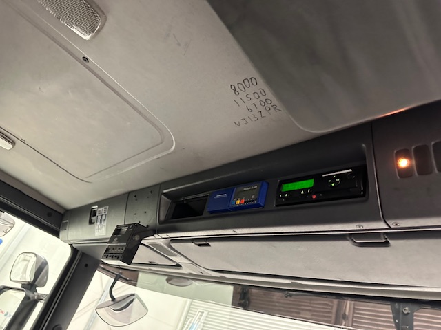 Scania P280 6×2 Rear Lift Day Cab Fridge Box Manual