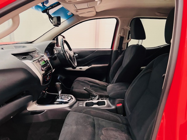 Nissan Navara 2.3 DCI 4×4 Acenta Pick Up Auto