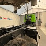 DAF CF 370 8×4 Day Cab Tipper Manual - thumbnail