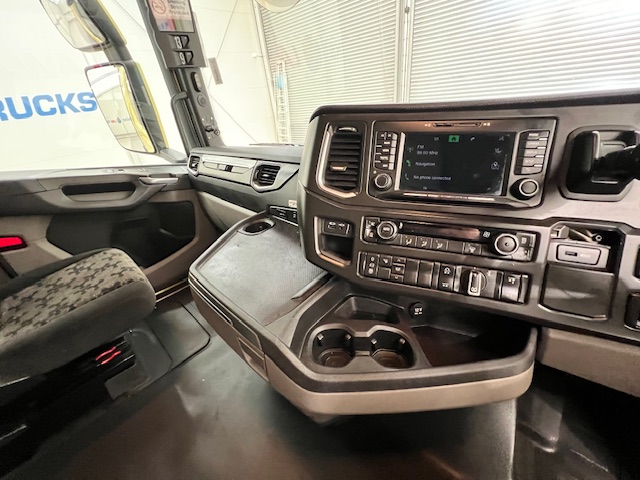 Scania S450 6×2 Midlift Highline Tractor Unit