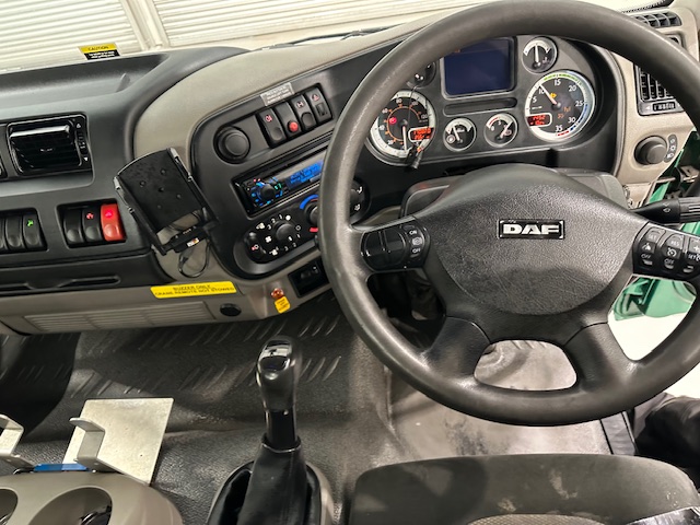 DAF LF55 220 Day Cab Dropside Crane