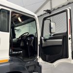MAN TGM 18.250 4×2 Sleeper Cab Curtainsider - thumbnail