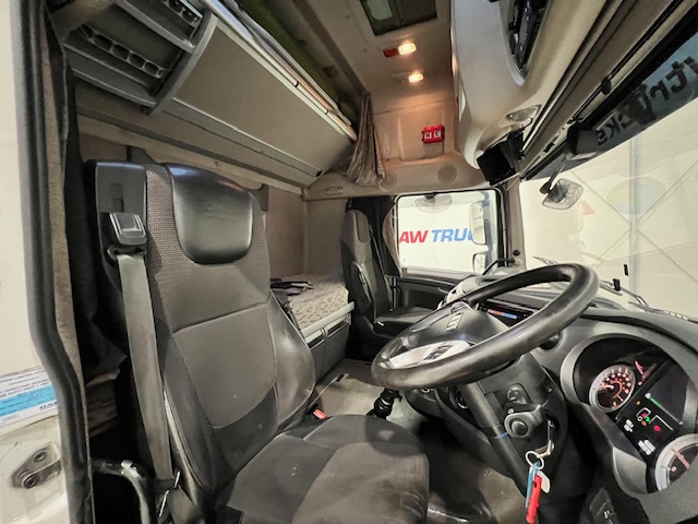 DAF XF 510 6×2 Midlift Tractor Unit Manual