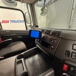 DAF CF 370 6×2 Sleeper Cab Fridge Box - thumbnail