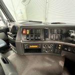 Volvo FM 460 8×4 Steel Tipper Grab - thumbnail
