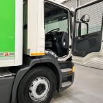 Scania P280 6×2 Rear Lift Day Cab Fridge Box - thumbnail
