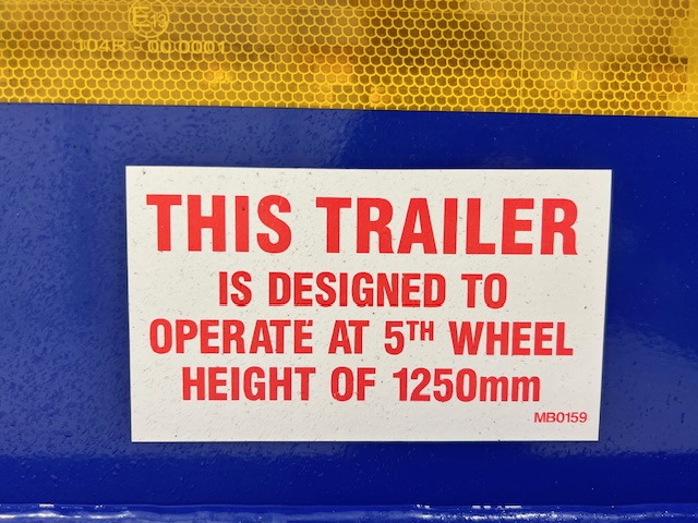 Dennison Tri Axle Sliding Skeletal Trailer BPW