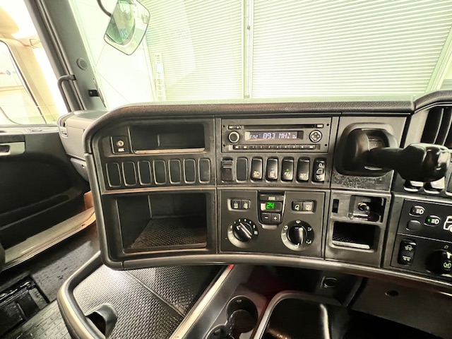 Scania R420 6×2 Midlift Topline Tractor Unit