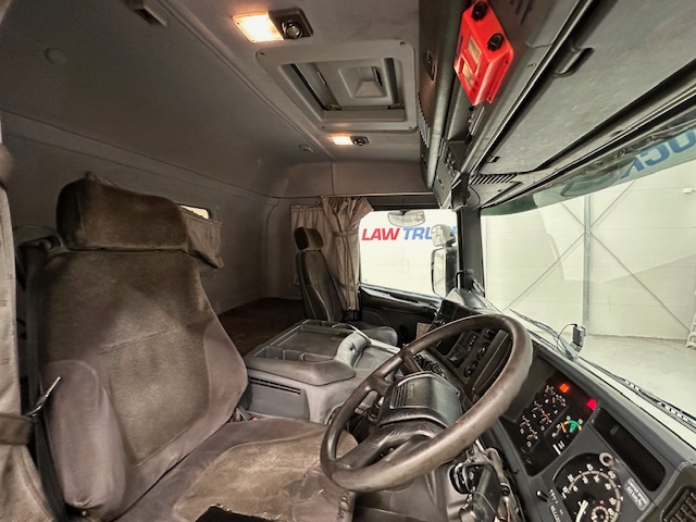 Scania P94 230 Sleeper Cab Curtainsider