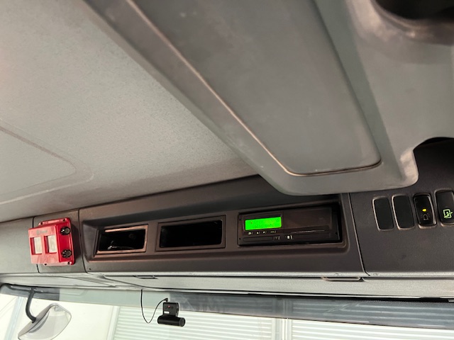 Scania P280 6×2 Rear Lift Dropside Brick Grab