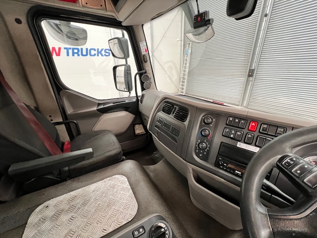 DAF LF 260 4×2 Rest Cab Tractor Unit