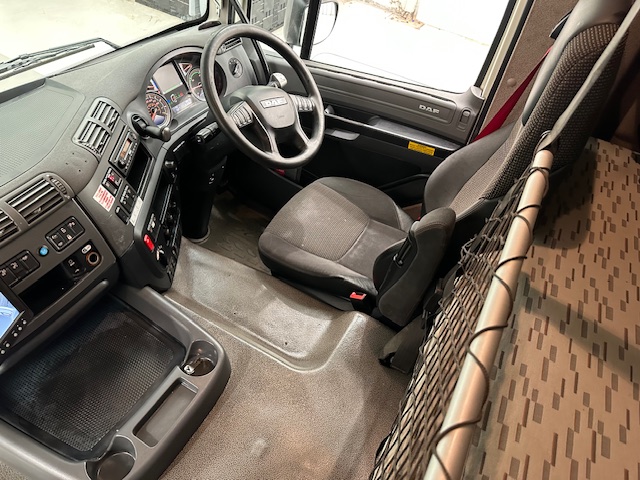 DAF CF 440 6×2 Sleeper Cab Dropside Drawbar Spec