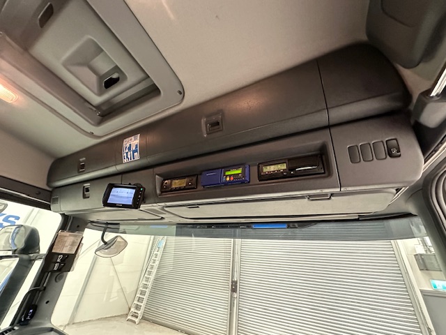 Scania P250 4×2 Sleeper Cab Fridge Box