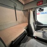 Renault Midlum 190 Sleeper Cab Box Van - thumbnail