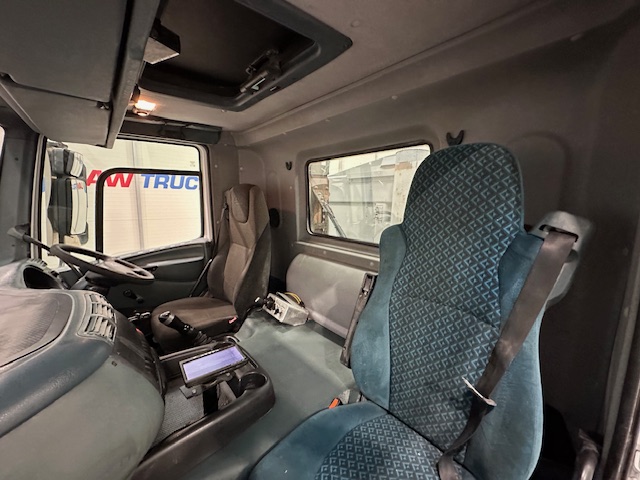 Foden Alpha 380 8×4 Day Cab Steel Tipper