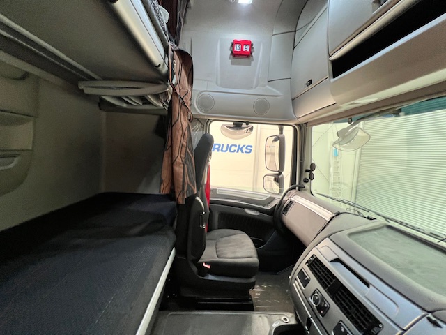 DAF XF 480 6×2 Midlift Tractor Unit