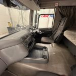 DAF CF 310 Sleeper Cab Curtainsider - thumbnail