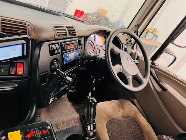 DAF CF85 360 8×4 Day Cab Hookloader Manual