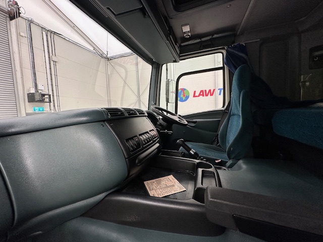 DAF CF65 220 Sleeper Cab Fridge Box